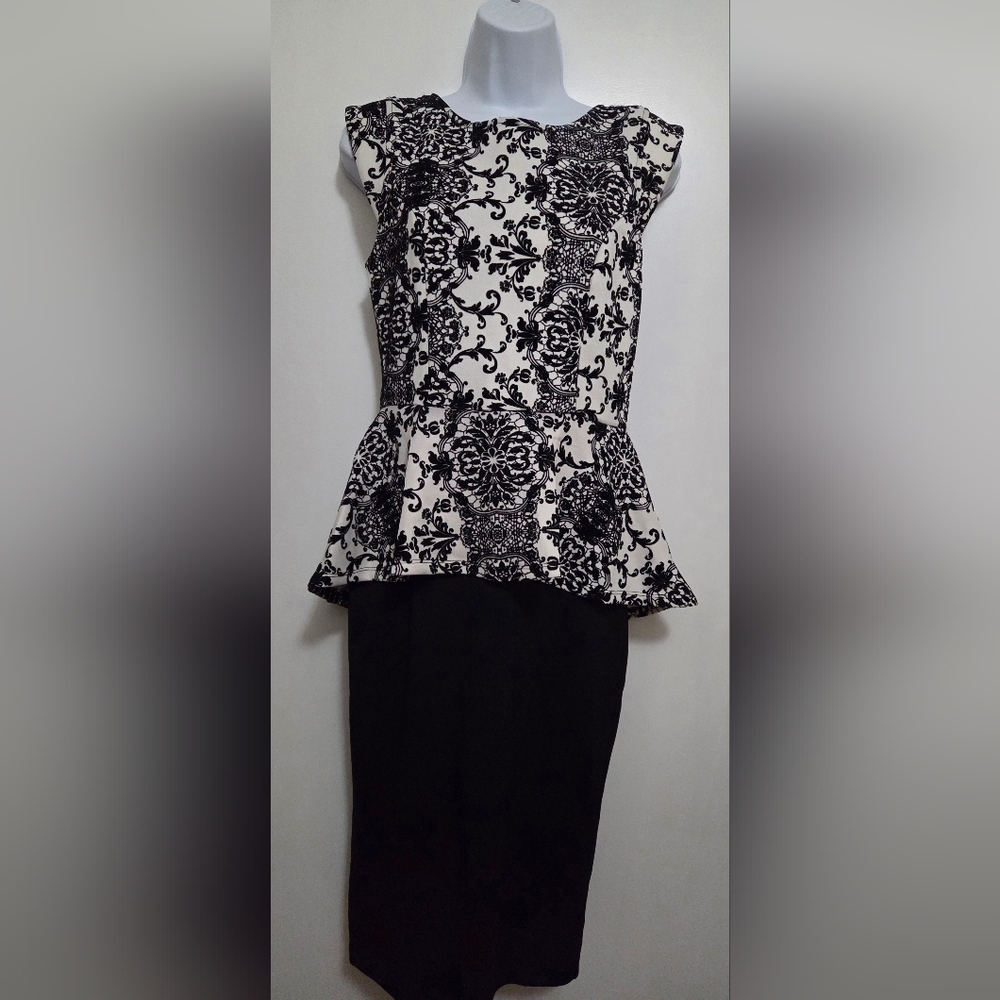 Iris Black and White Peplum Skirt Dress Large NWT